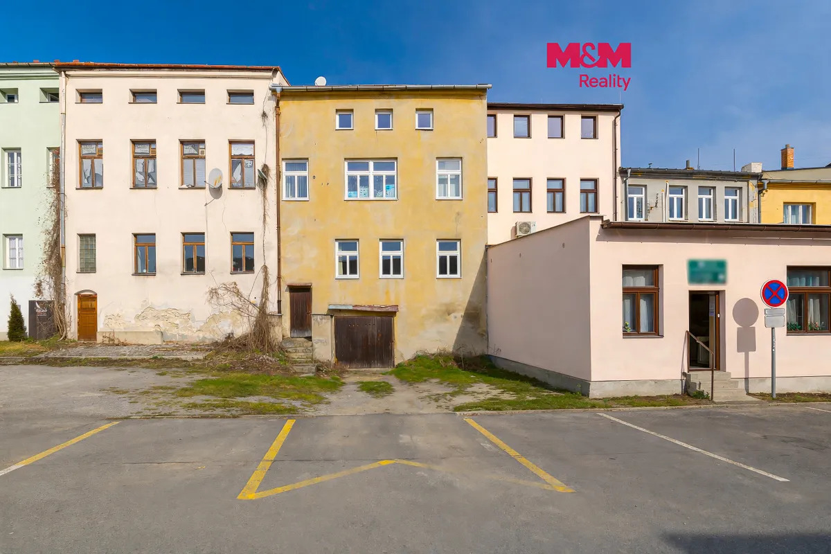 Prodej činžovního domu 300 m²